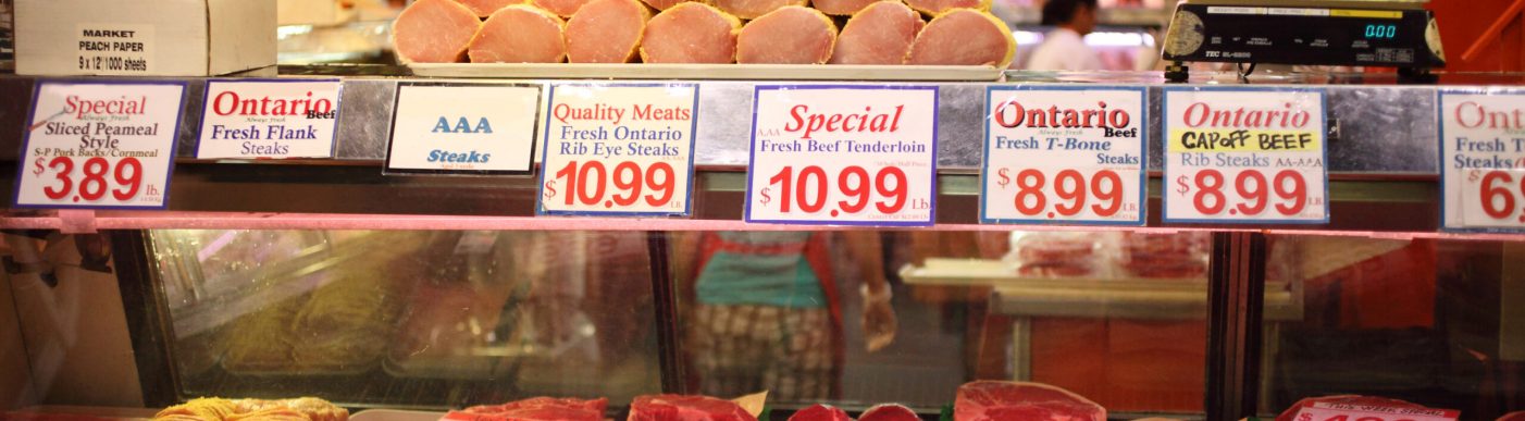 Beef,And,Steak,Selling,In,Market